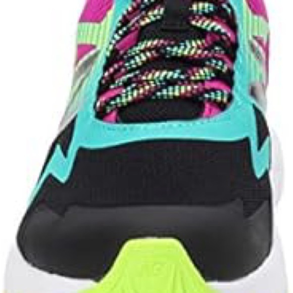 New Balance ' Rave Run V1 Lace-up Shoe size 7 D2 - Picture 9 of 9